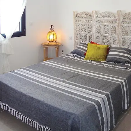 Four-bedroom Holiday In * Sérignan