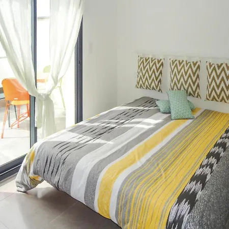 בית נופש Four-bedroom Holiday In *